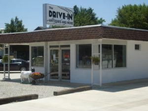 The Drive in Antiques Store - Decatur Illinois